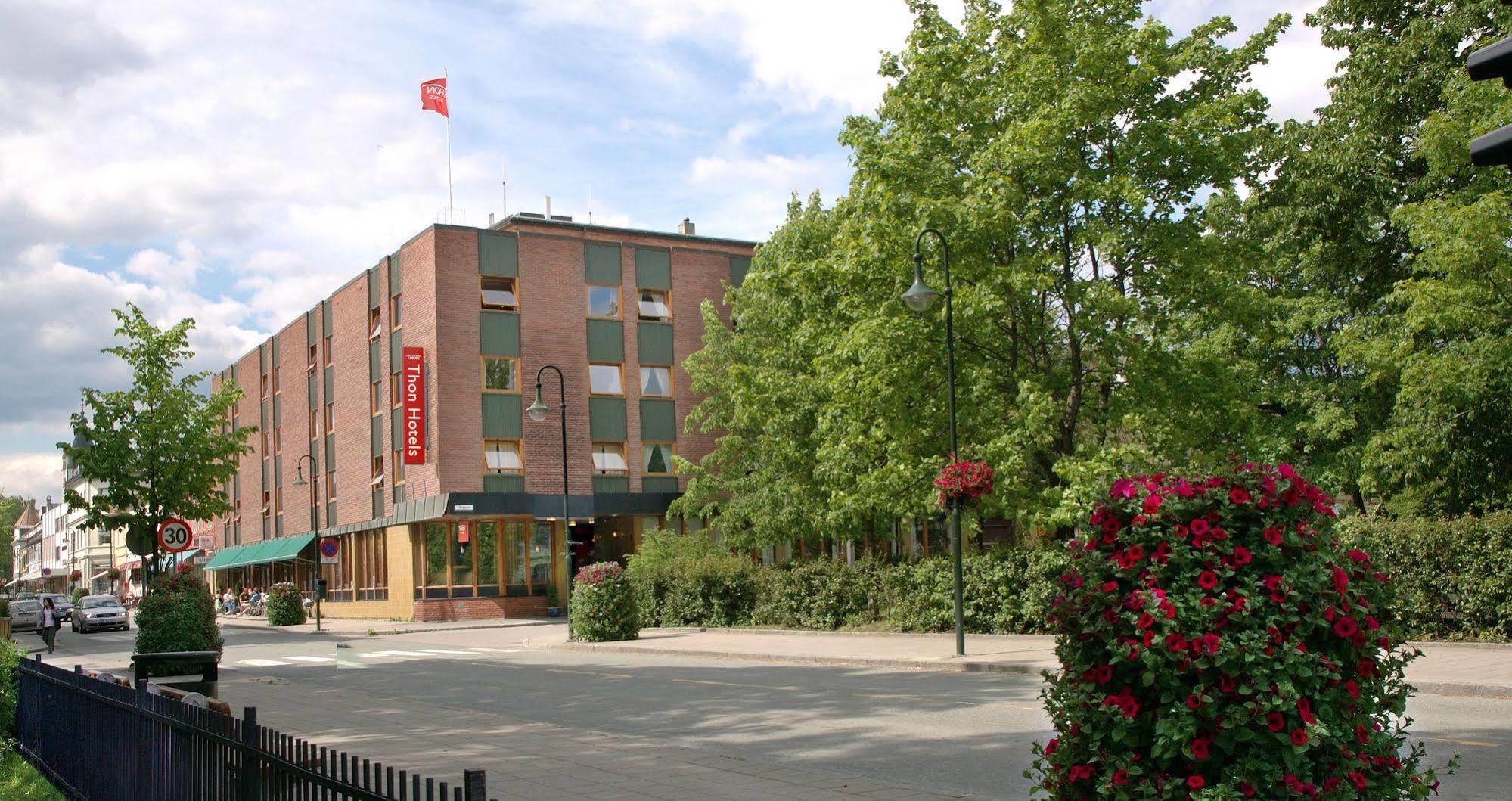 Thon Partner Hotel Backlund Levanger Exterior foto